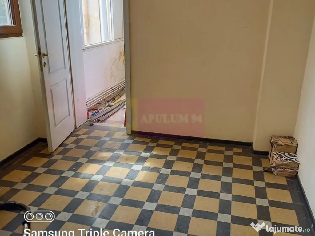 Apartament 5 camere Mitropolie 