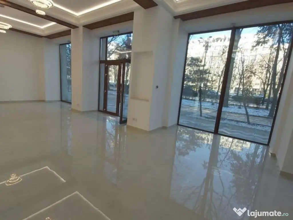 Unirii- fantani, suprafata 97 mp 