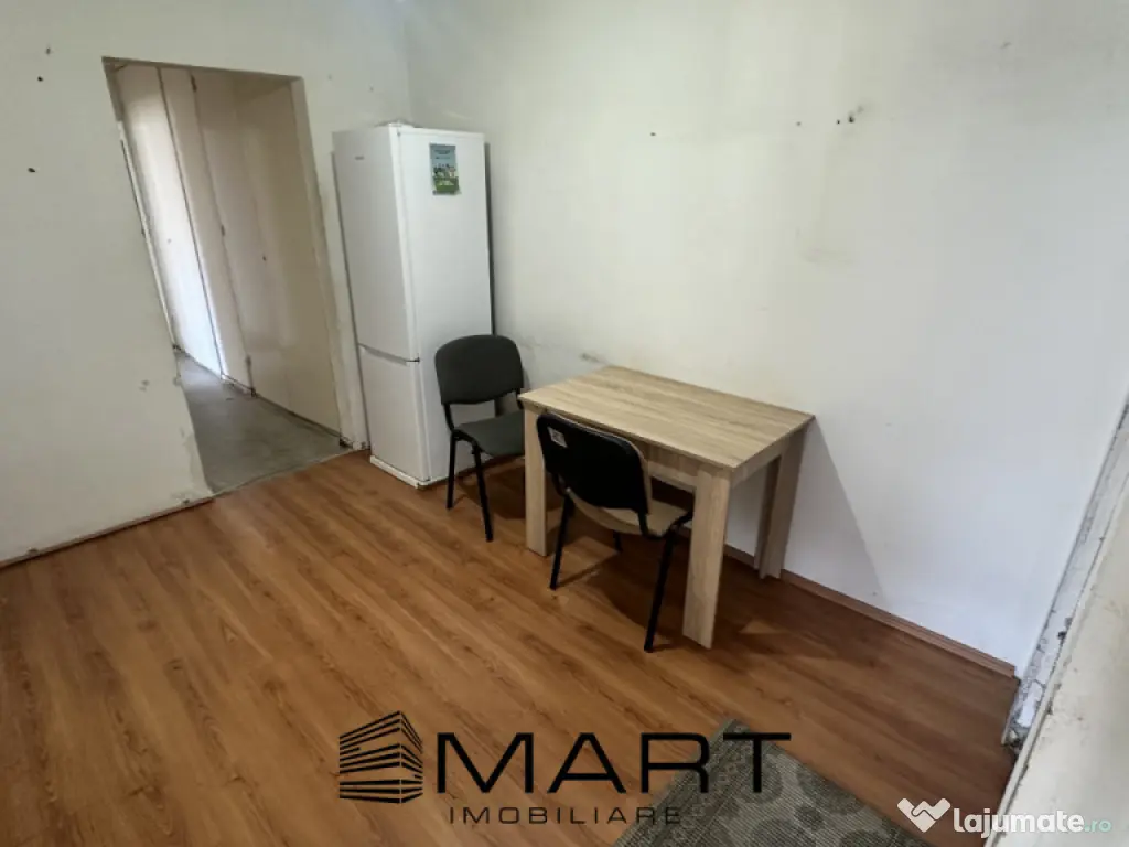 Apartament 4 camere decomandate Vasile Aaron