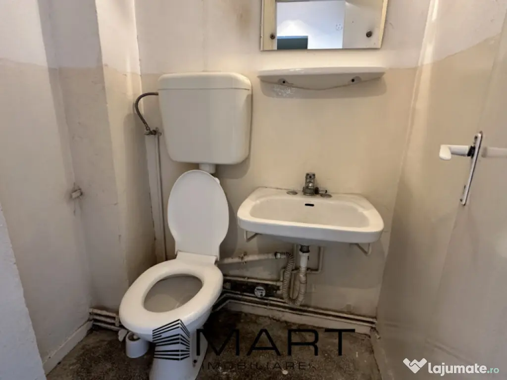 Apartament 4 camere decomandate Vasile Aaron