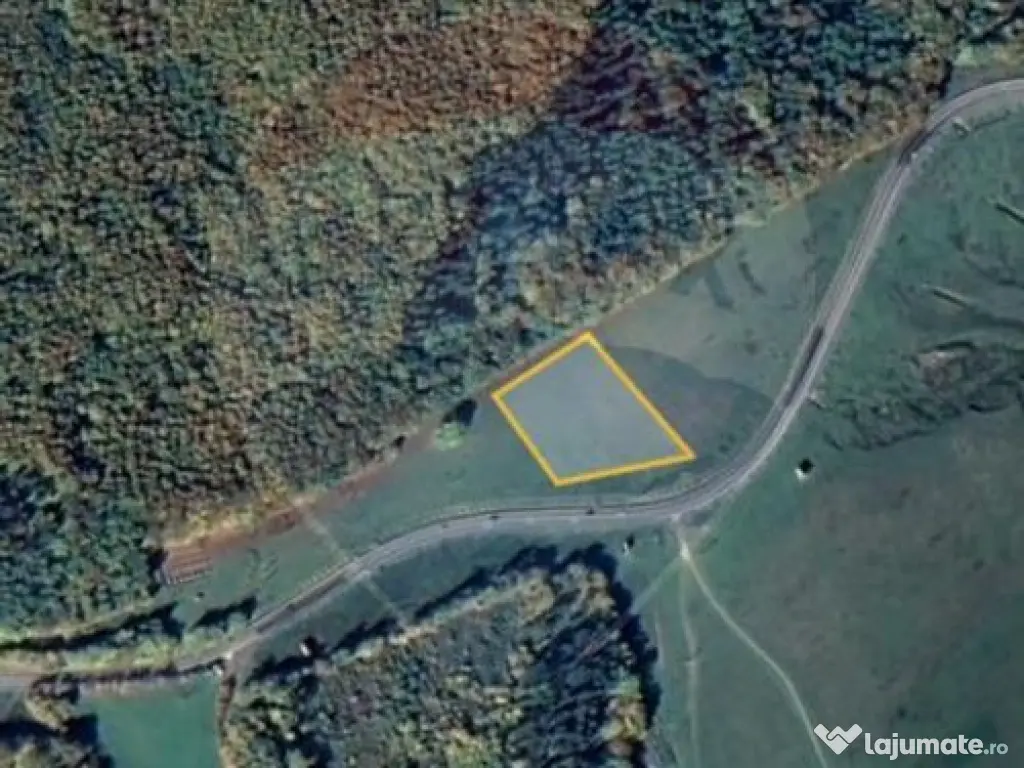 Teren Ilisesti 7000mp extravilan/ DN 17, Suceava 