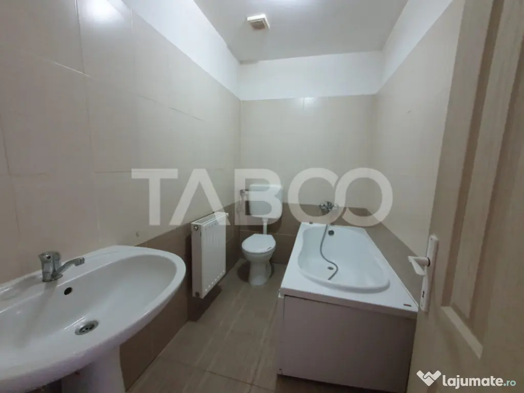 Apartament 3 camere decomandat 80 mp + balcon cu scara inte 