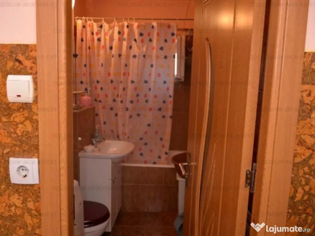 Apartament 4 camere,decomadat,2 bai - zona Tractorul