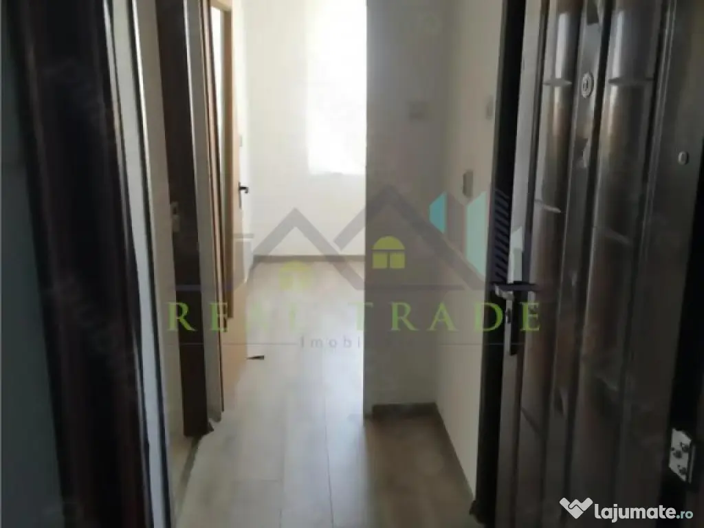 Garsoniera decomandata zona Astra 