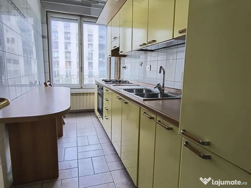 Piata Romana- Magheru- Ideal investitie! 