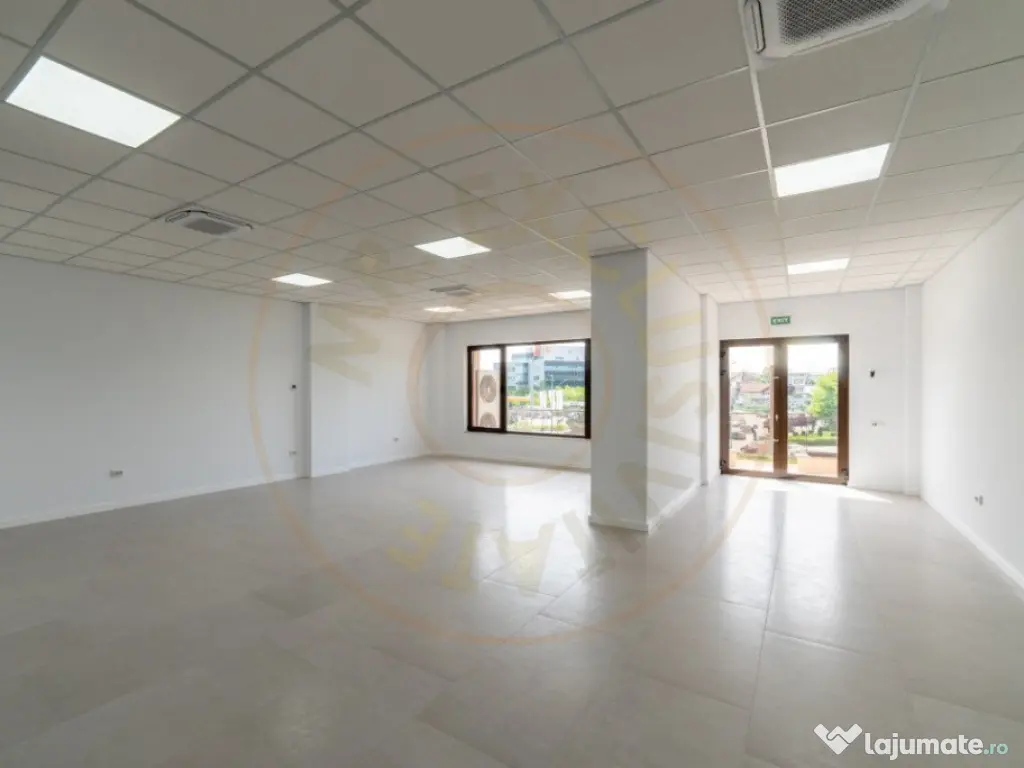 Spațiu comercial generos – 160 mp – poziție premium pe