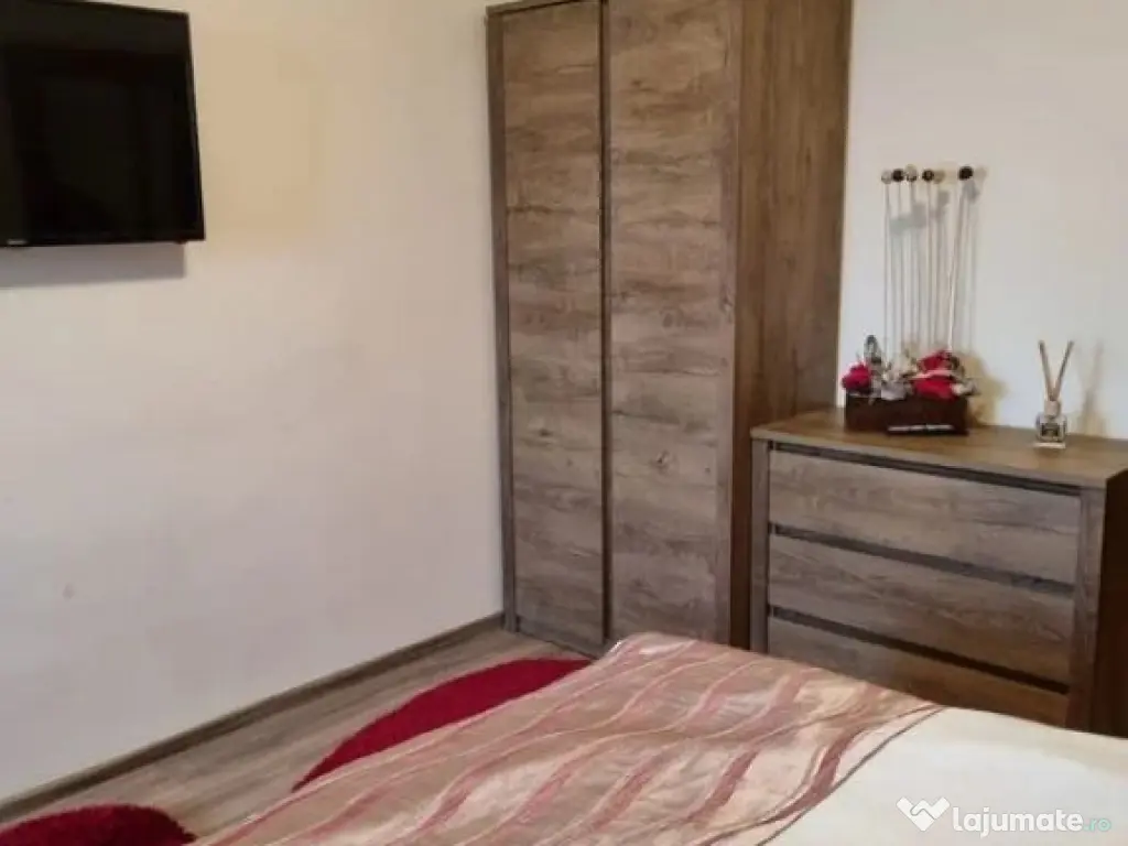 1 camera , situat pe Gheorghe Lazar