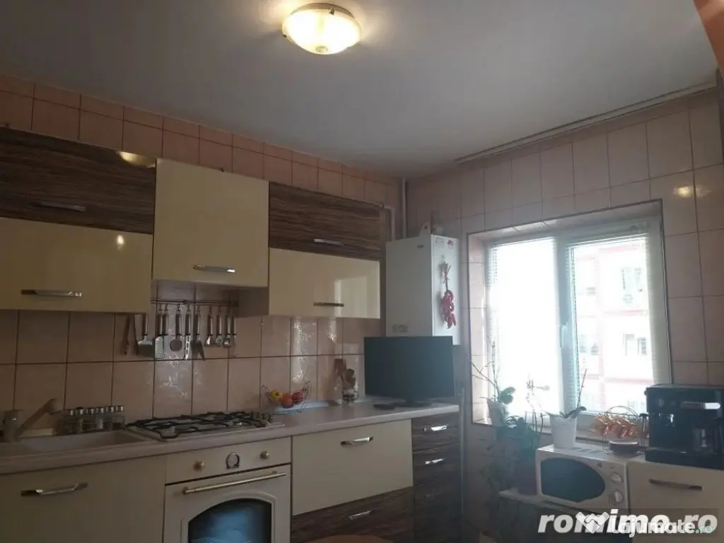 1 camera in zona Modern