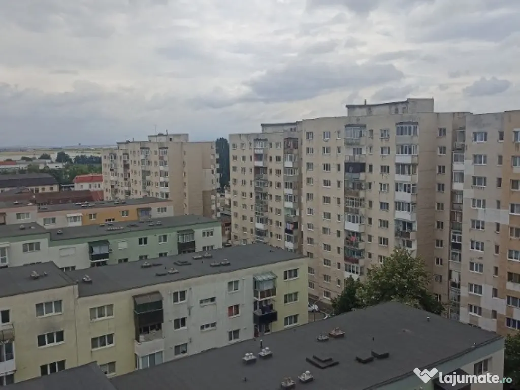 De vânzare apartament cu 2 camere în Sfântu Gheorghe