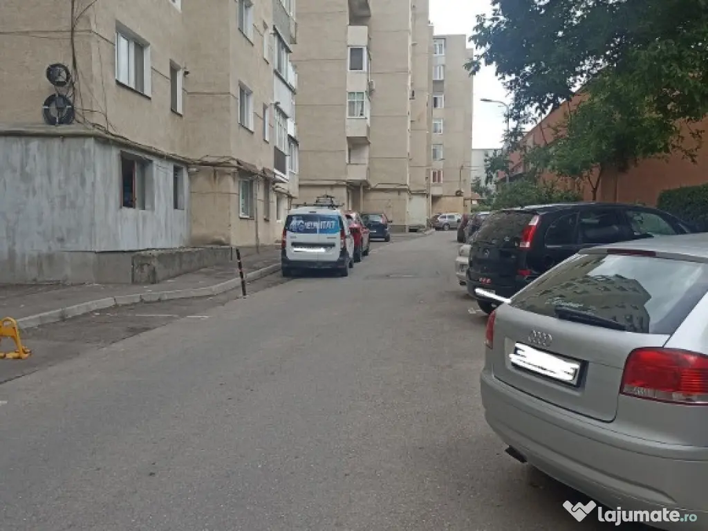 De vânzare apartament cu 2 camere în Sfântu Gheorghe