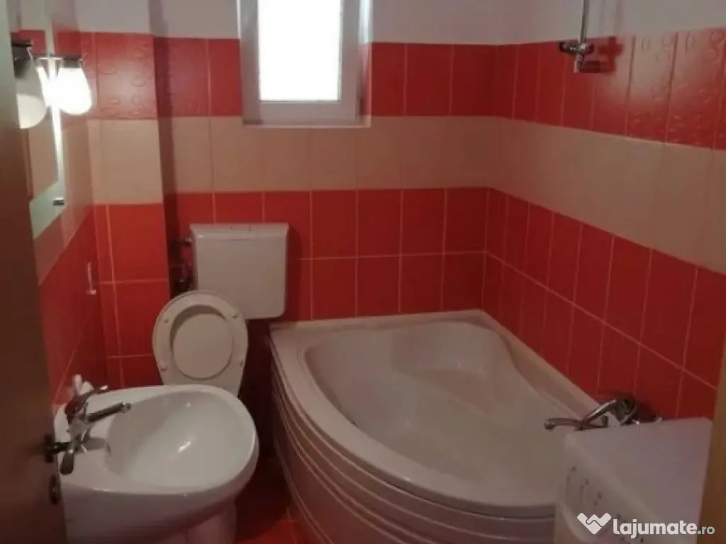 2 camere in zona Lipovei