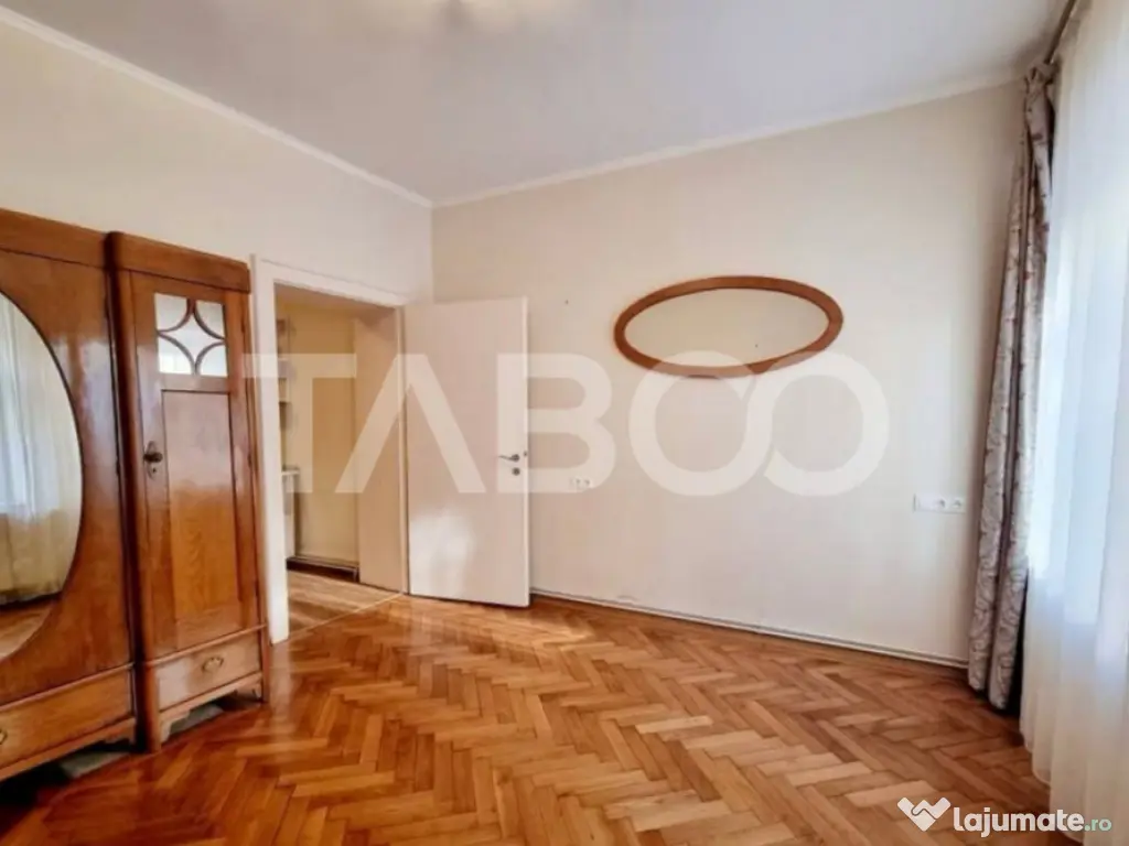 Apartament de vanzare 2 camere 2 bai 2 pivnite Sibiu Centrul 
