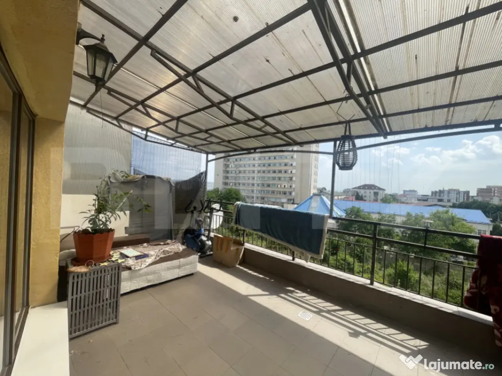 Apartament 3 camere, 80 mp, 2 terase mari, mobilat complet,