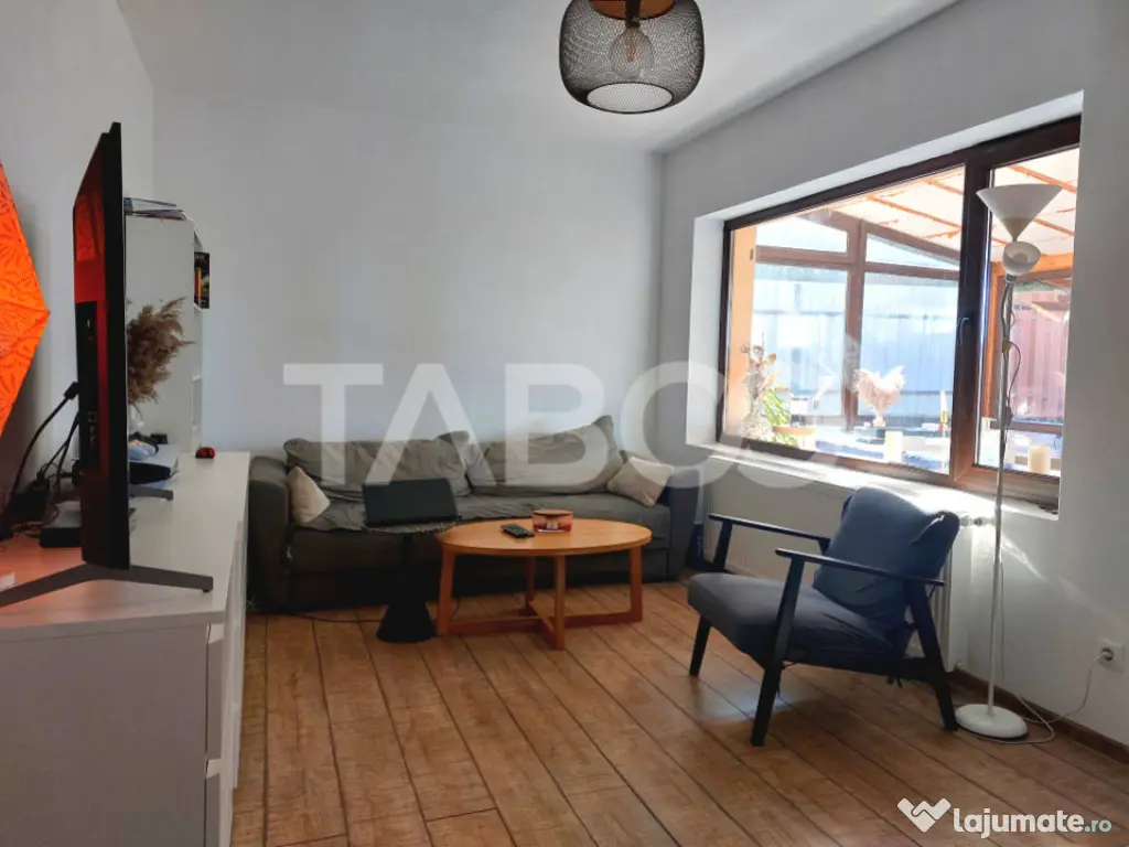 Pret avantajos-Casa individuala 146 mp 5 camere 238 mp teren 