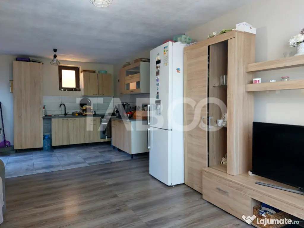 Pret avantajos-Casa individuala 146 mp 5 camere 238 mp teren 