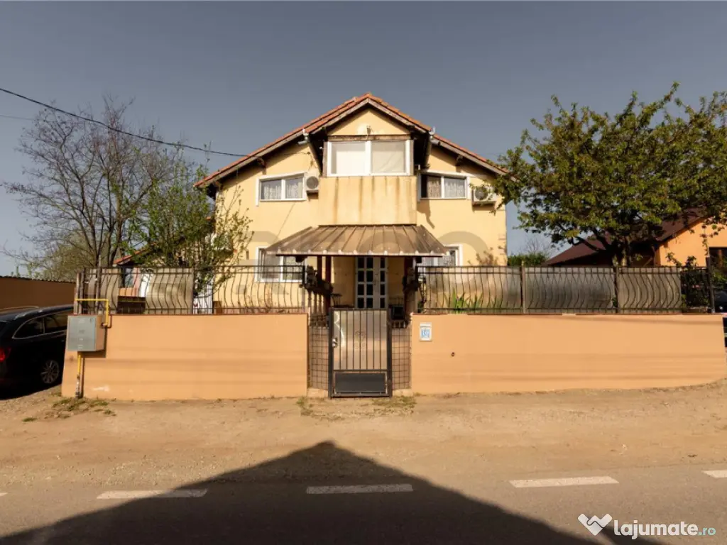 Reco, Casa in Girisu de Cris 