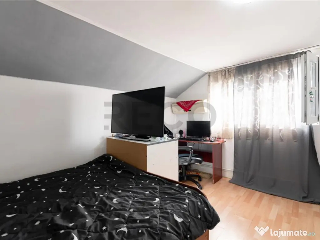 Reco, Casa in Girisu de Cris 