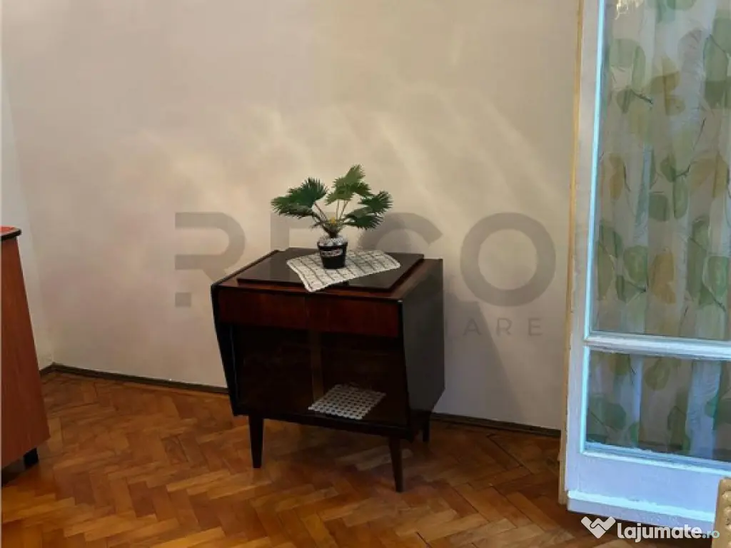 Apartament 3 camere etajul 1 