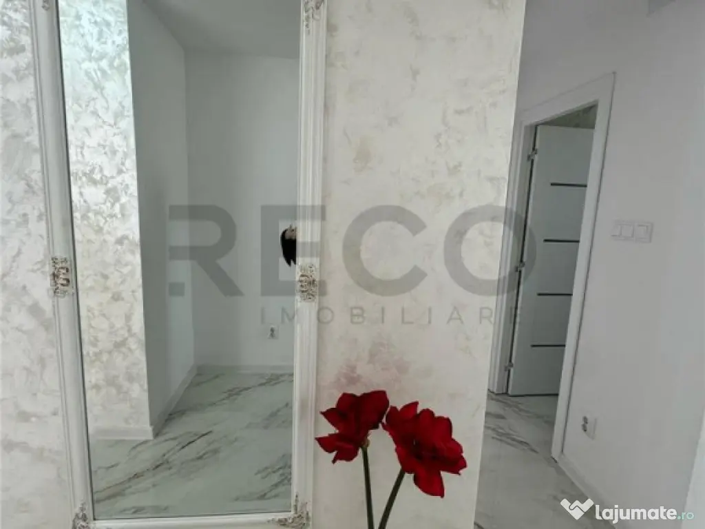 Reco Apartament ultracentral in Stei 