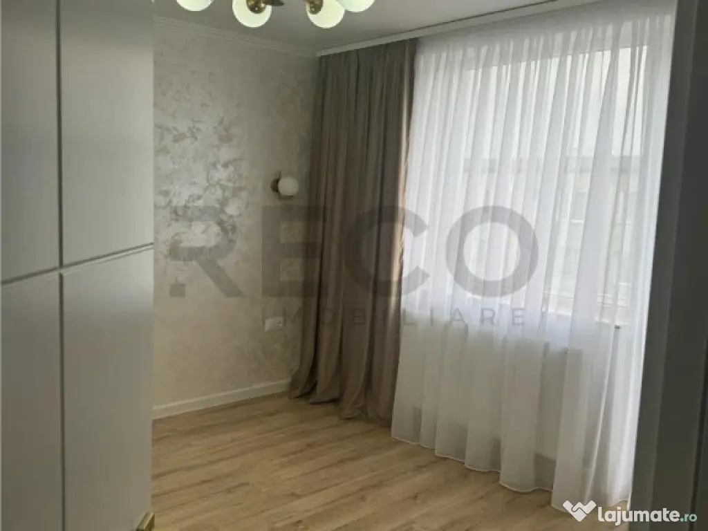 Reco Apartament ultracentral in Stei 