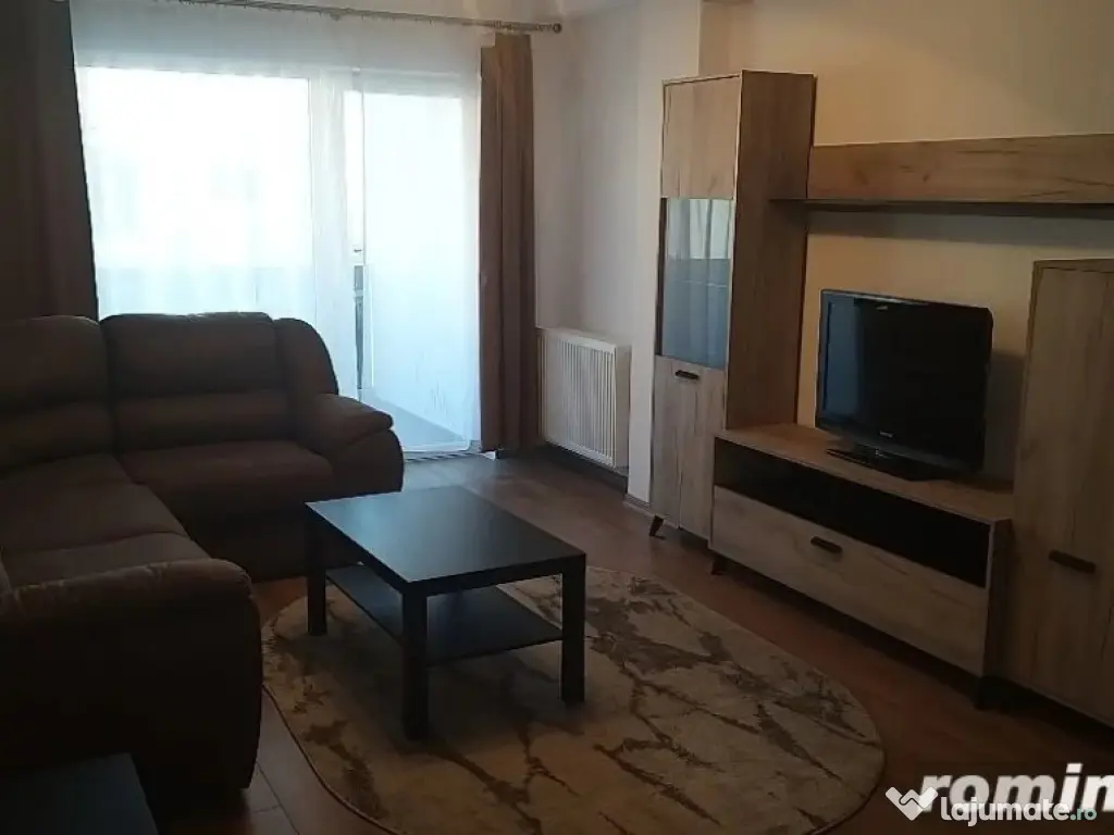 3 camere in zona Medicinei