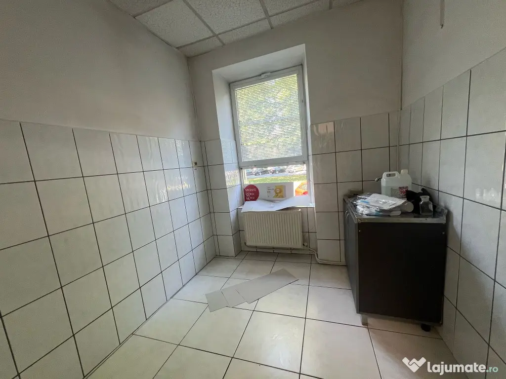 Inchiriez spatiu comercial zona Ultracentrala - ID : RH-43325-property 