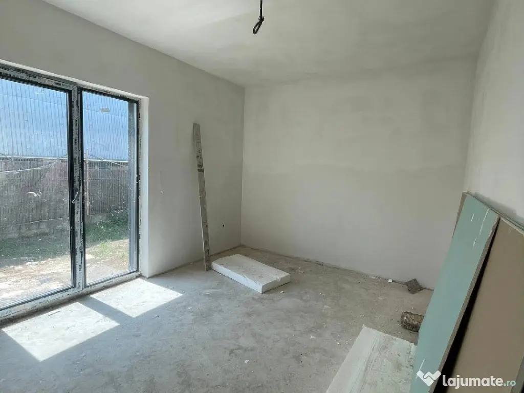 Apartament 2 camere|Finisaje la alegere|curte+2locuri parcare