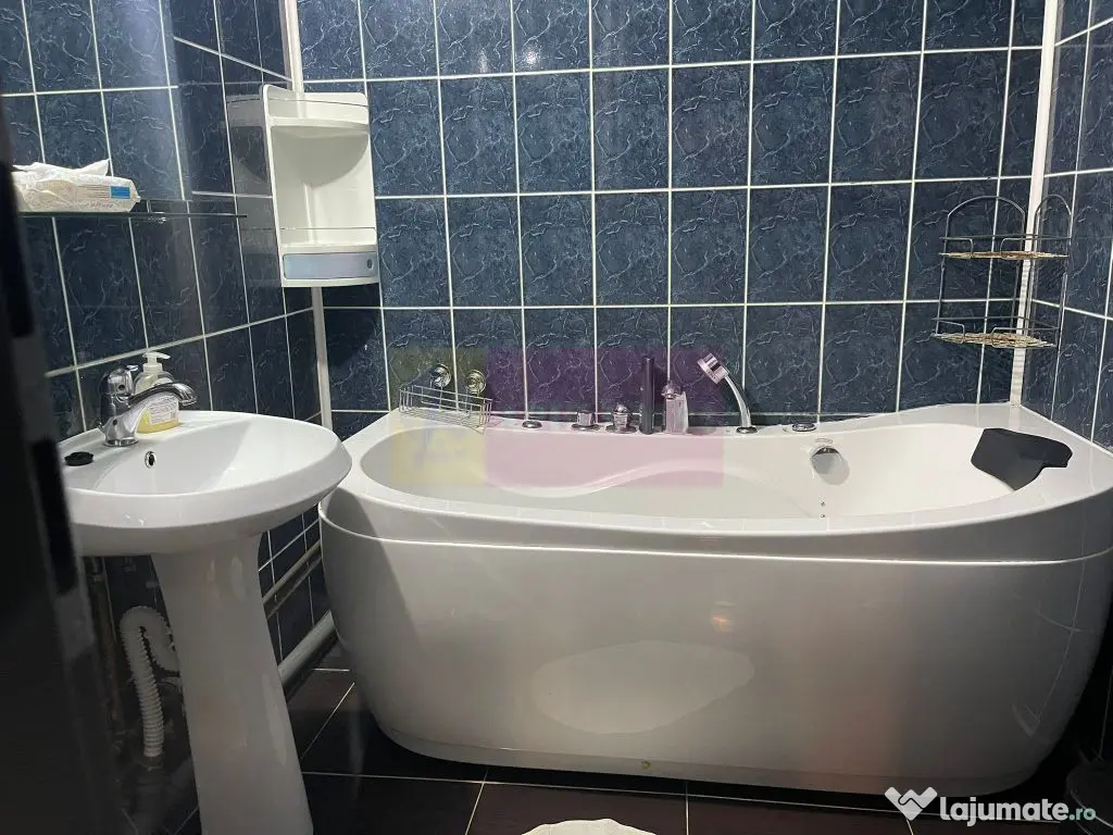 Apartament 3 camere, loc parcare, zona Sos. Berceni-Olten... 