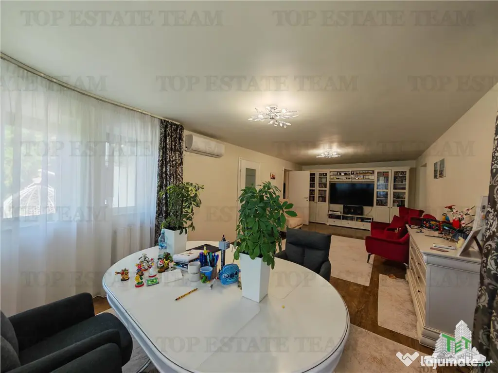 Vila moderna de in Corbeanca, teren 600mp 