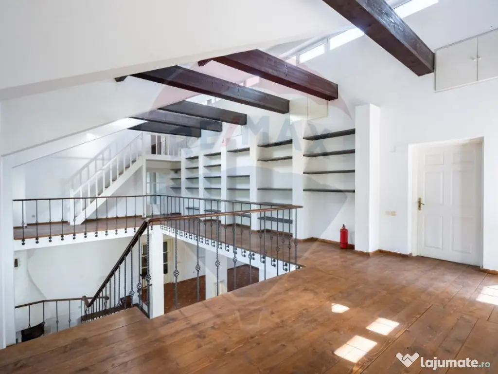 Vila 474 mp utili deschidere direct lac Snagov 1250 mp teren 