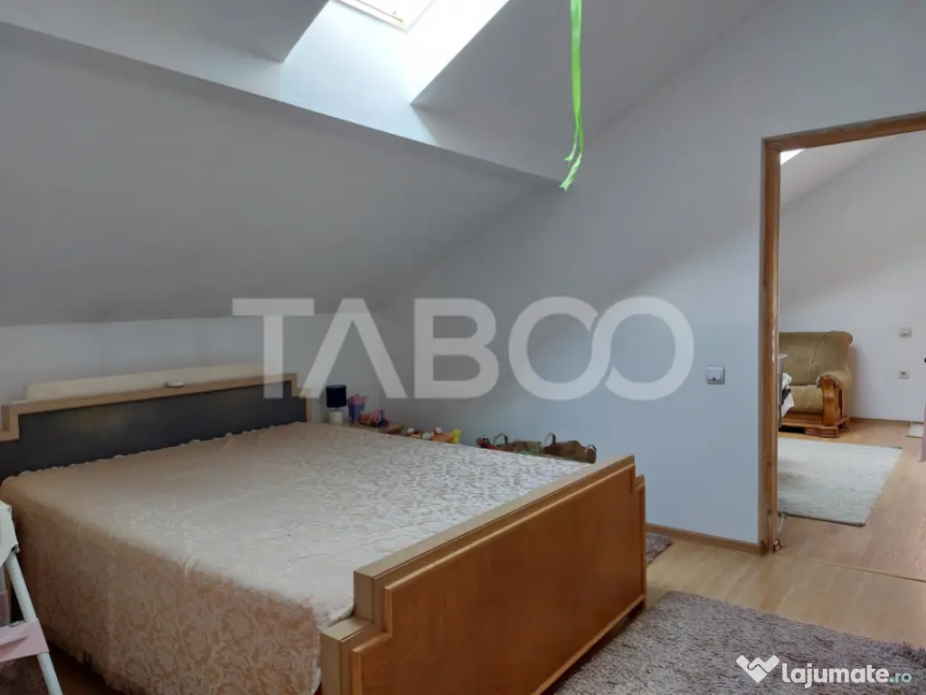 Casa 109 mp 4 camere pivnita terasa loc parcare curte comuna 