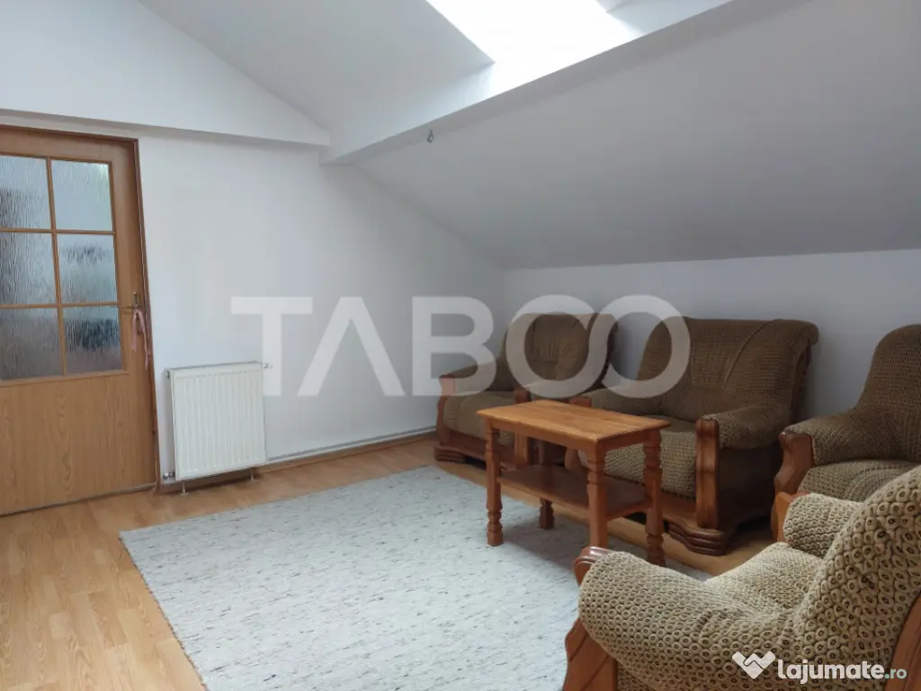 Casa 109 mp 4 camere pivnita terasa loc parcare curte comuna 