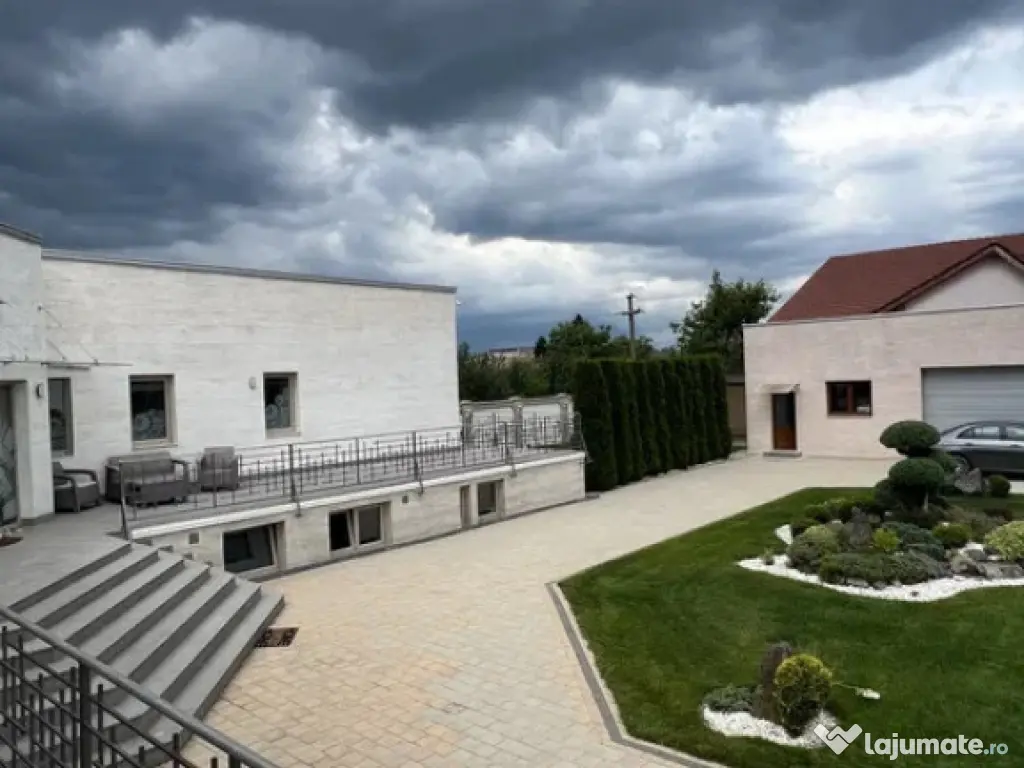 Casa de Lux zona Selimbar