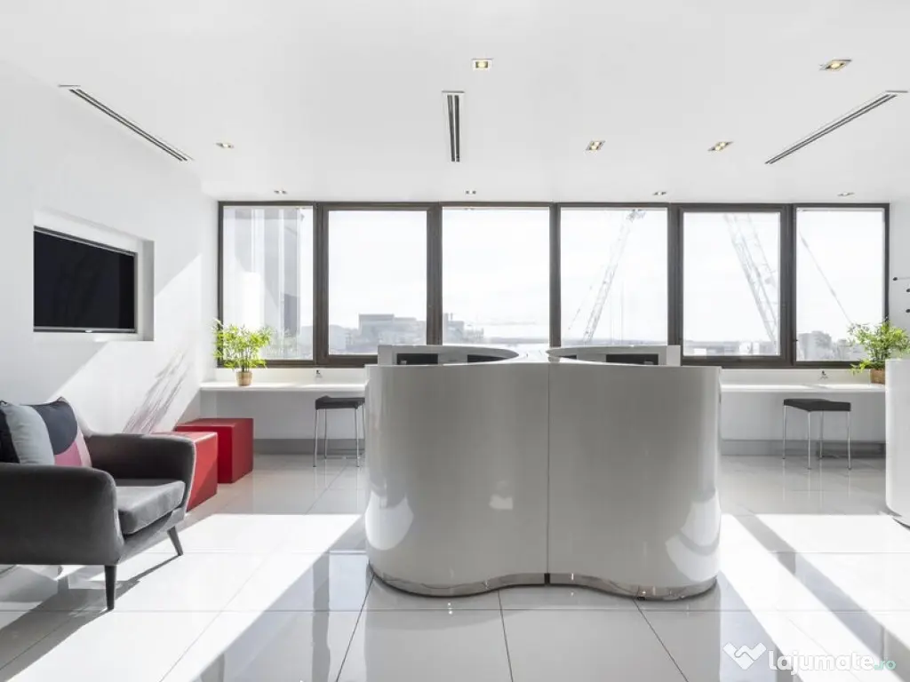 Alăturați-vă unui mediu de lucru colaborativ în Spaces Business Garden 