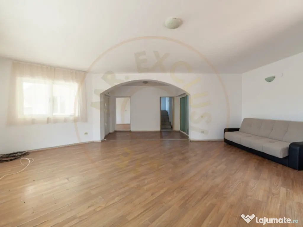 Casa cu 9 camere, pretabila business - Stefanesti, Drumul Mo 