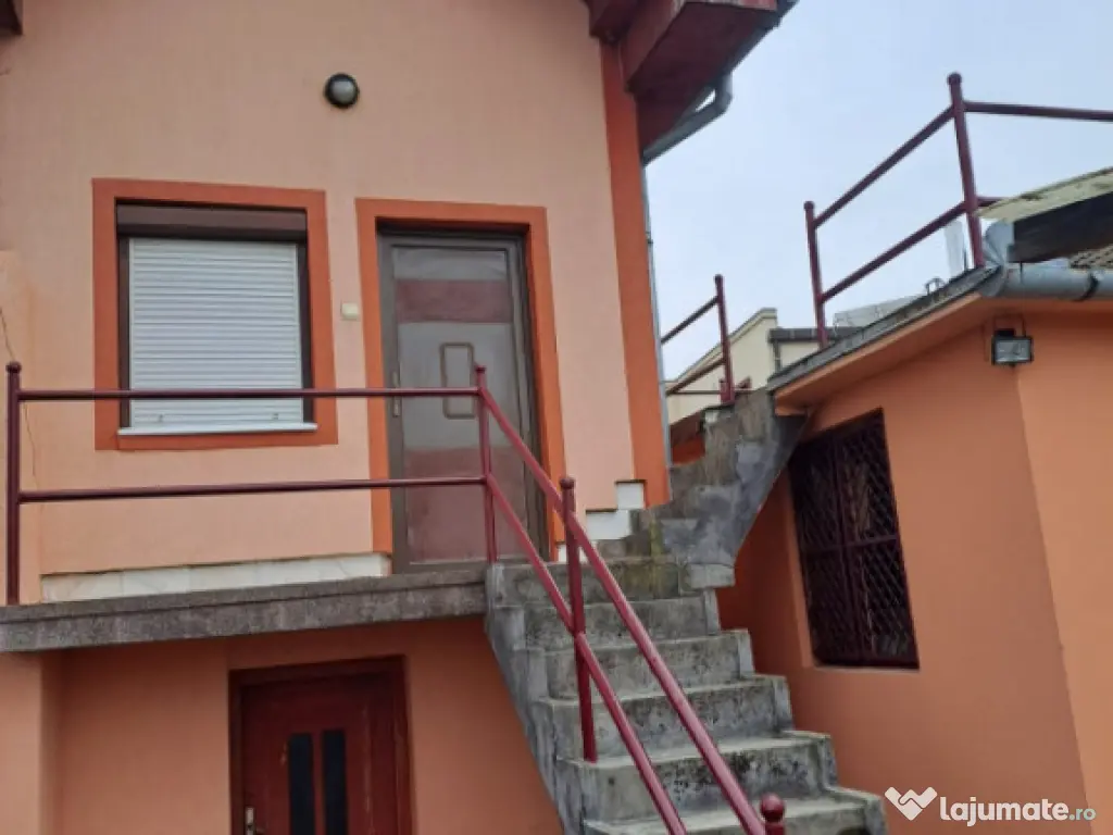 CASA DE VANZARE IN HD 