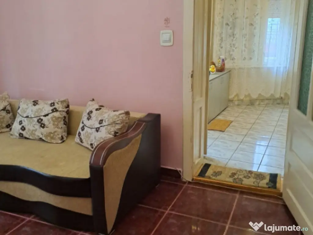 CASA DE VANZARE IN HD 