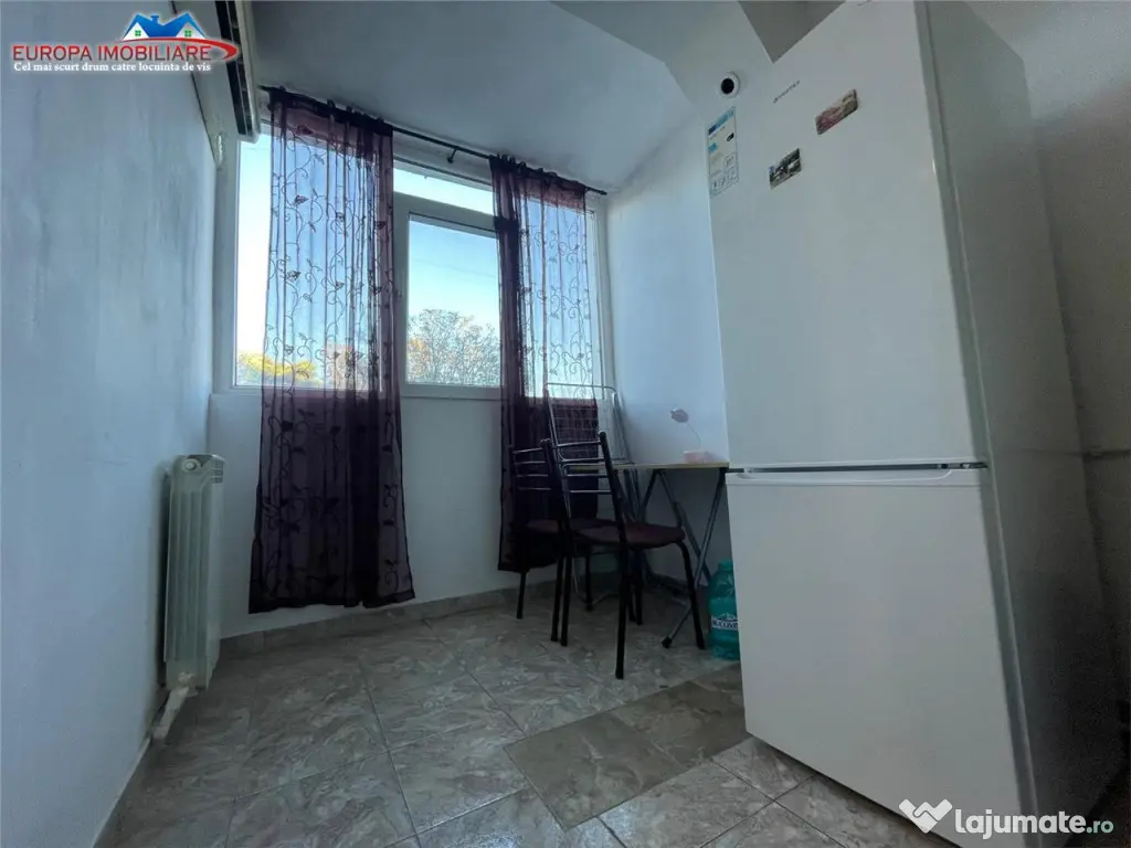 Garsoniera de zona Piata Noua