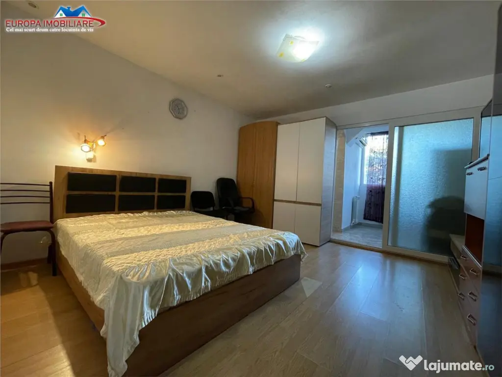 Garsoniera de zona Piata Noua