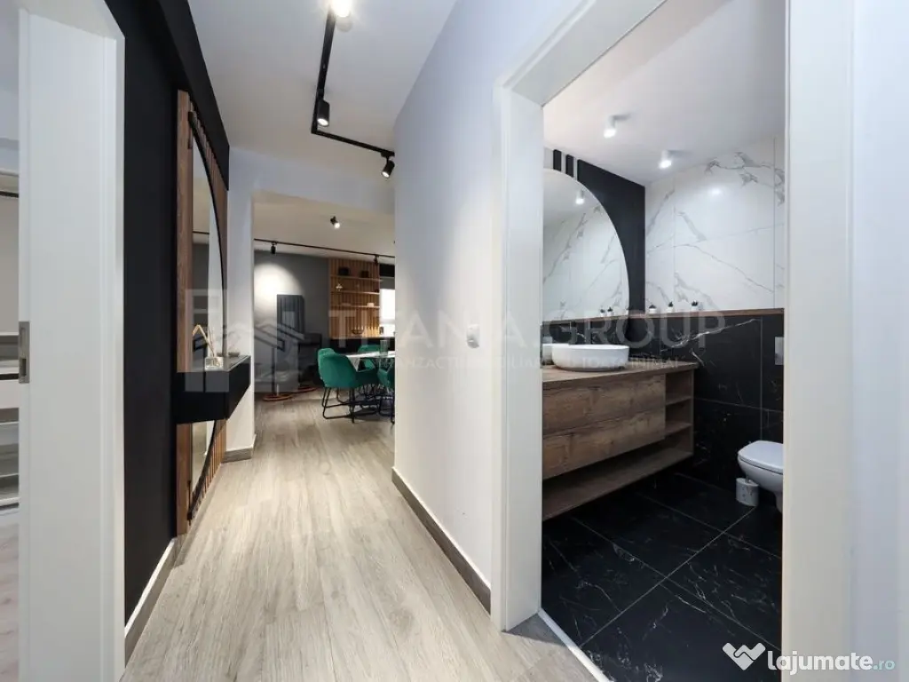 Apartament cu 3 camere, 2 bai, mobilat lux , parcare - zo... 