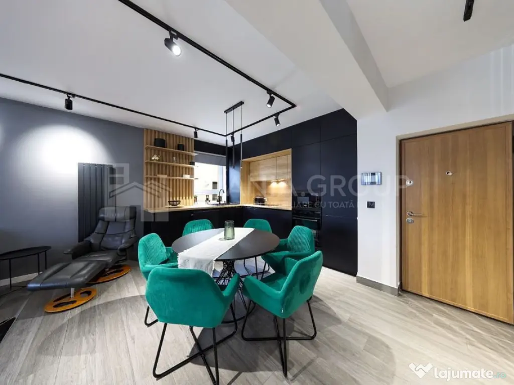 Apartament cu 3 camere, 2 bai, mobilat lux , parcare - zo... 