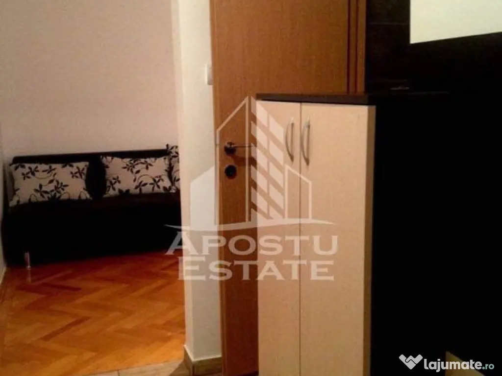 Apartament cu 2 camere, etaj intermediar, zona Dacia 