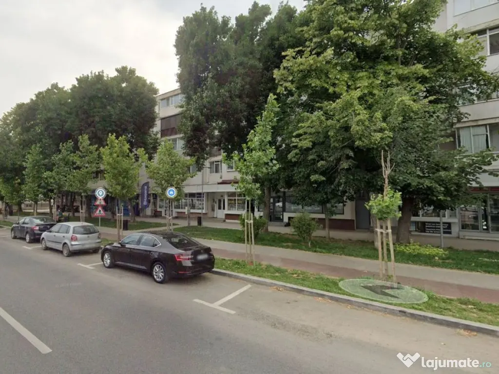 Spatiu comercial de inchiriat 1 Decembrie 1918. Comision ... 