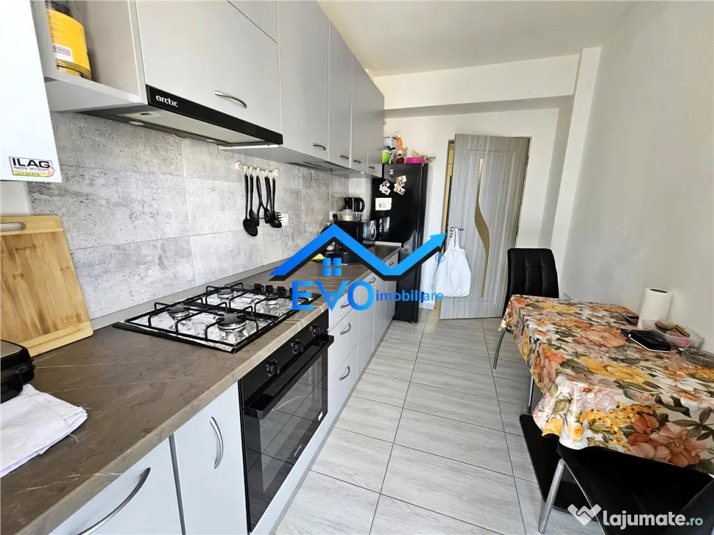 Apartament 2 camere, decomandat, mobilat, utilat, bloc nou 
