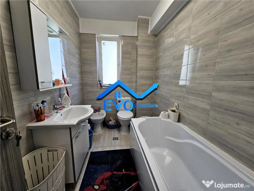 Apartament 2 camere, decomandat, mobilat, utilat, bloc nou 