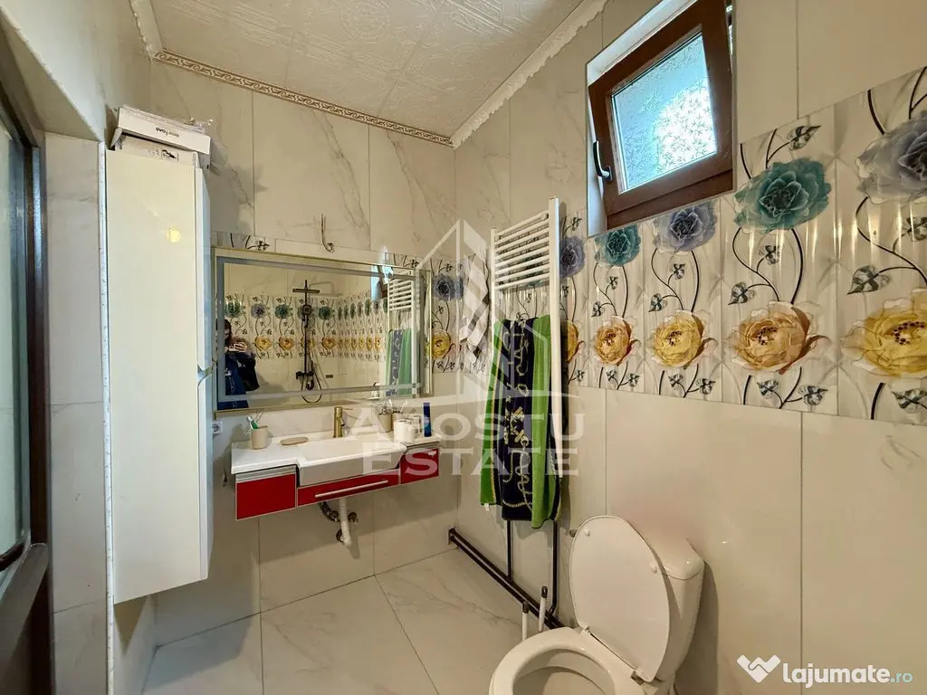 Casa individuala pe 2 fronturi stradale, renovata complet...