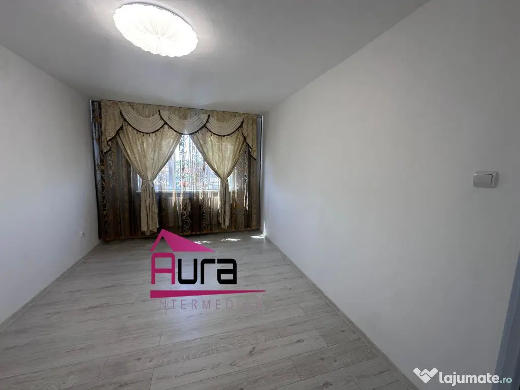 Apartament 3 camere Str.Sabinelor 