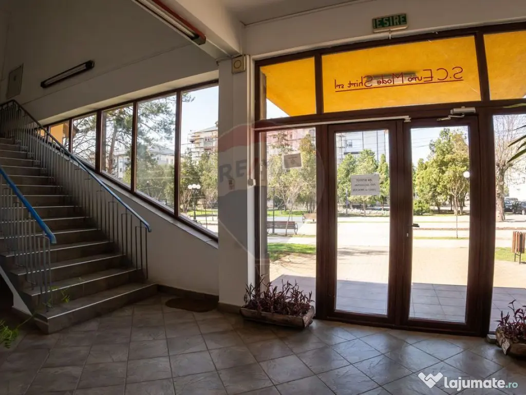 Spațiu comercial de 1,460mp în zona Central 