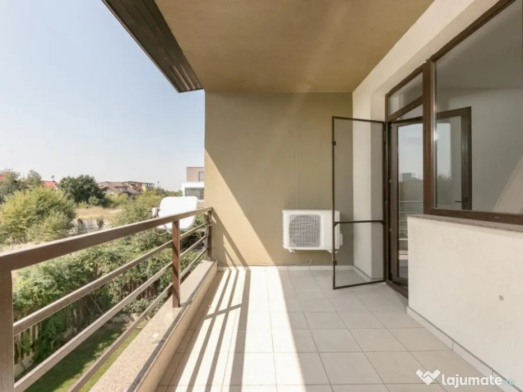 Vilă spațioasă și elegantă în Pipera – zona Porsche