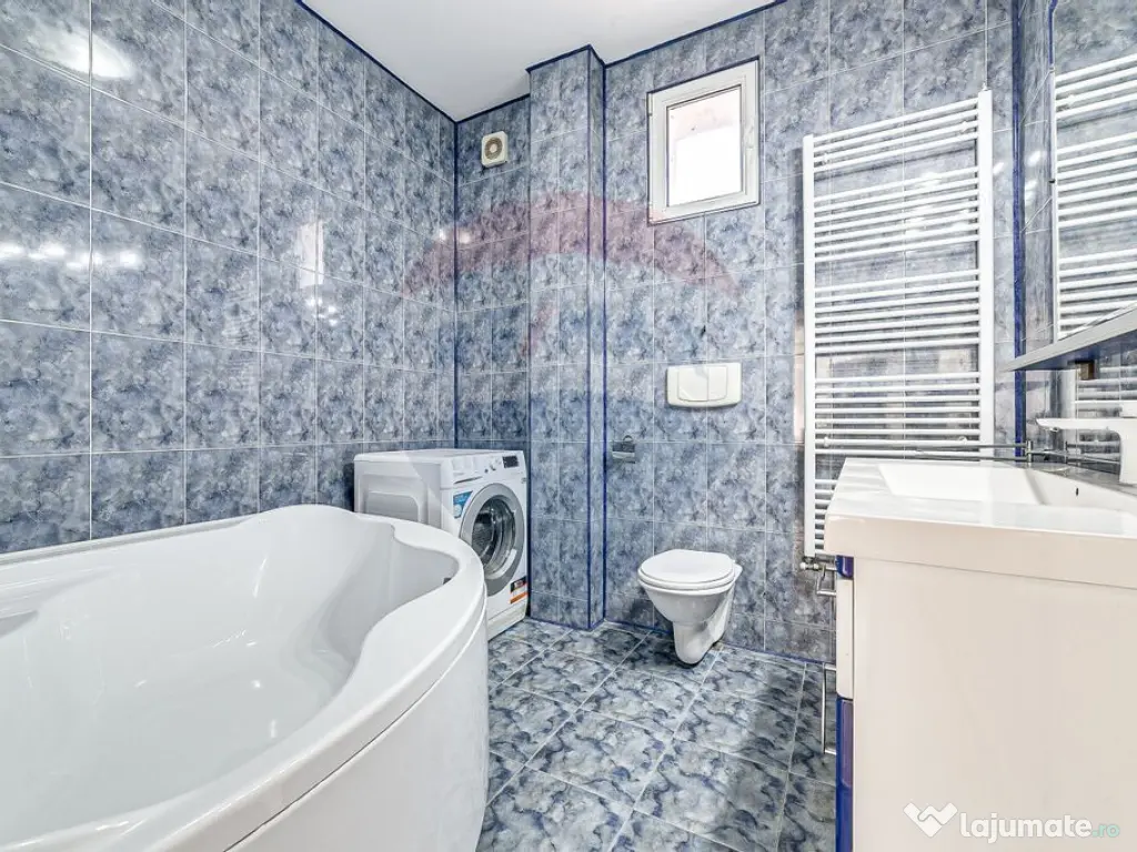 Apartament cu 3 camere de închiriat în zona Boul Rosu 